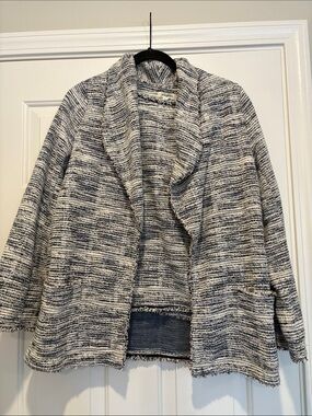 2 piece set Max Studio Navy & White Bouclé Open Jacket with matching sleeves top